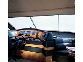 2004 Ferretti Yachts 830 satın almak