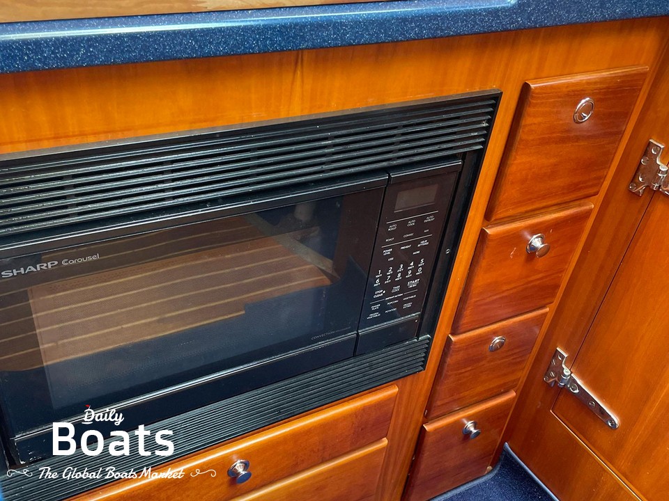 2002 Hinckley Talaria 44 Flybridge My for sale. View price, photos and