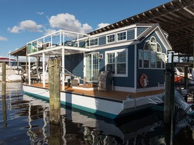 Купить 2022 Houseboat Island Lifestyle