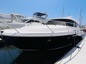 Tiara Yachts 44  Coupe