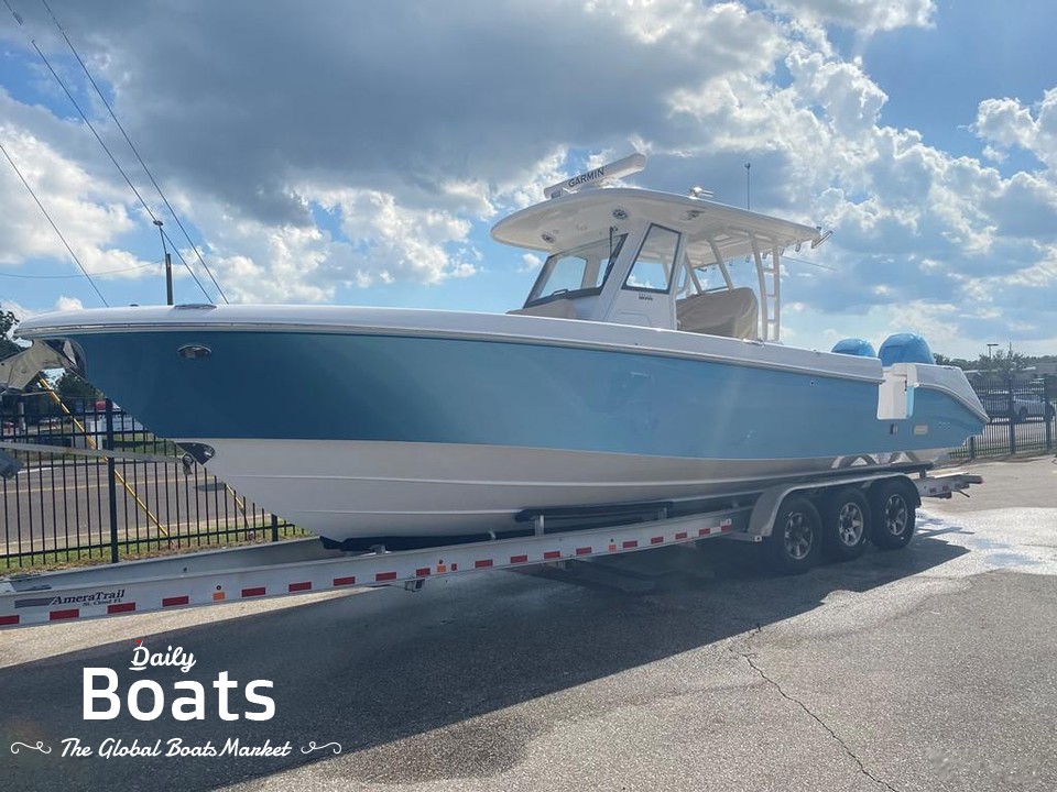 2022 Everglades 335 Center Console for sale. View price, photos and Buy