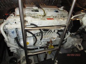 2002 Cruisers Yachts 4450 Express Motoryacht à vendre