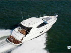 2009 Riviera 4400 Sport Yacht til salg