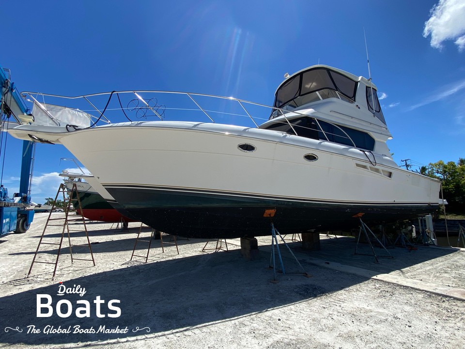 2001 Silverton 42 Convertible for sale. View price, photos and Buy 2001