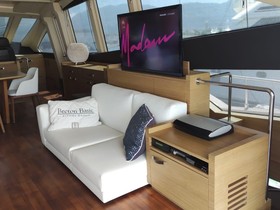 2011 Queens Yachts 86 Sport-Fly til salgs