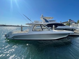 Buy 2019 Boston Whaler 380 Realm