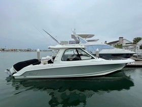 Koupit 2019 Boston Whaler 380 Realm