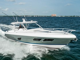 2022 Intrepid 409 Valor for sale