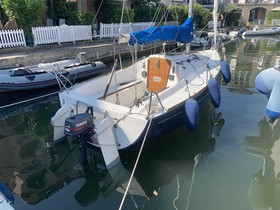 Купить 1998 Bénéteau Boats First 210 Spirit