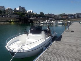 2015 Bénéteau Boats Flyer 6.6 Space Deck for sale