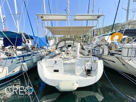 2012 Bénéteau Boats Oceanis 37 на продажу