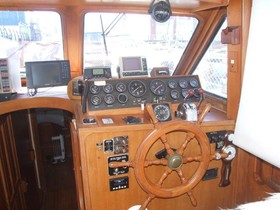 1985 Trader Yachts 54 Sundeck на продаж