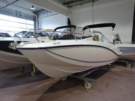 Quicksilver Boats 605