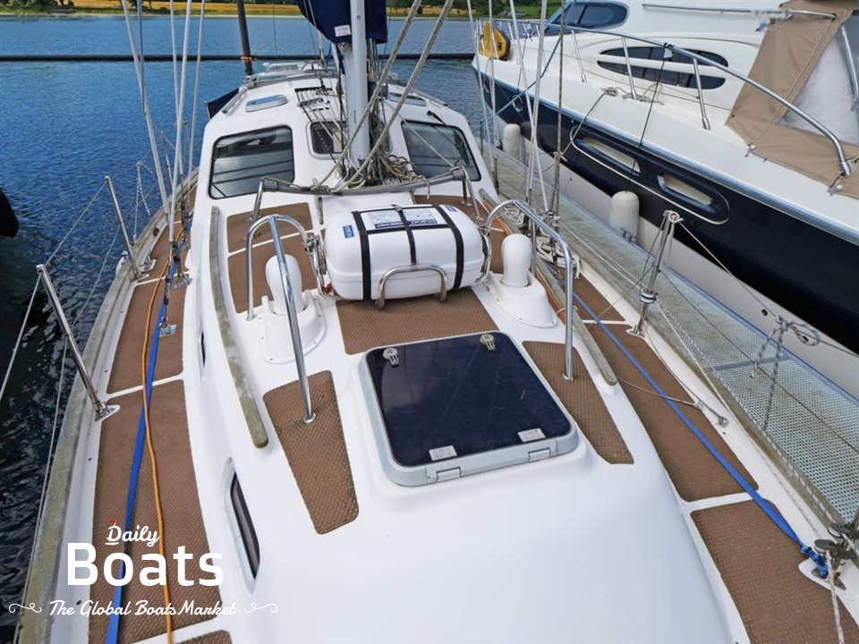 2001 Vancouver 34 Pilot House for sale. View price, photos and Buy 2001