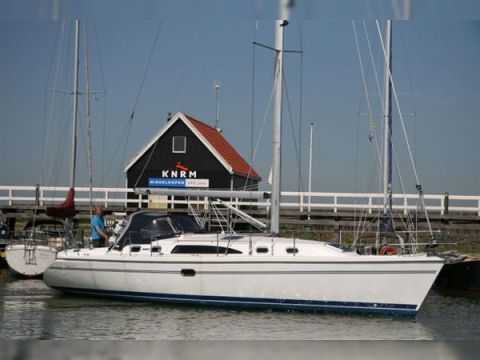Catalina 375
