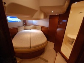 Kupiti 2010 Prestige Yachts 42