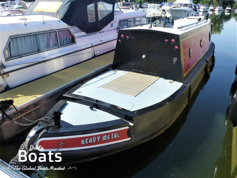 1978 Classic Semi Traditional Canal Boat for sale. View price, photos
