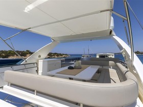 2012 Ferretti Yachts 720