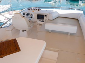 Osta 2011 Azimut Yachts 48