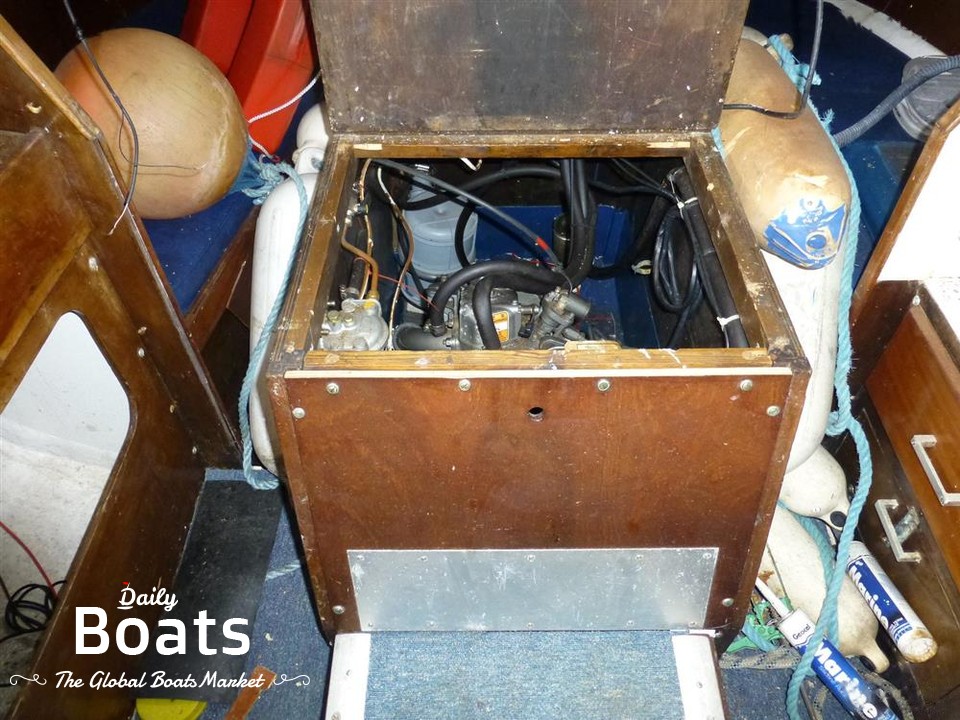 1976 Newbridge 28 Spinner for sale. View price, photos and Buy 1976