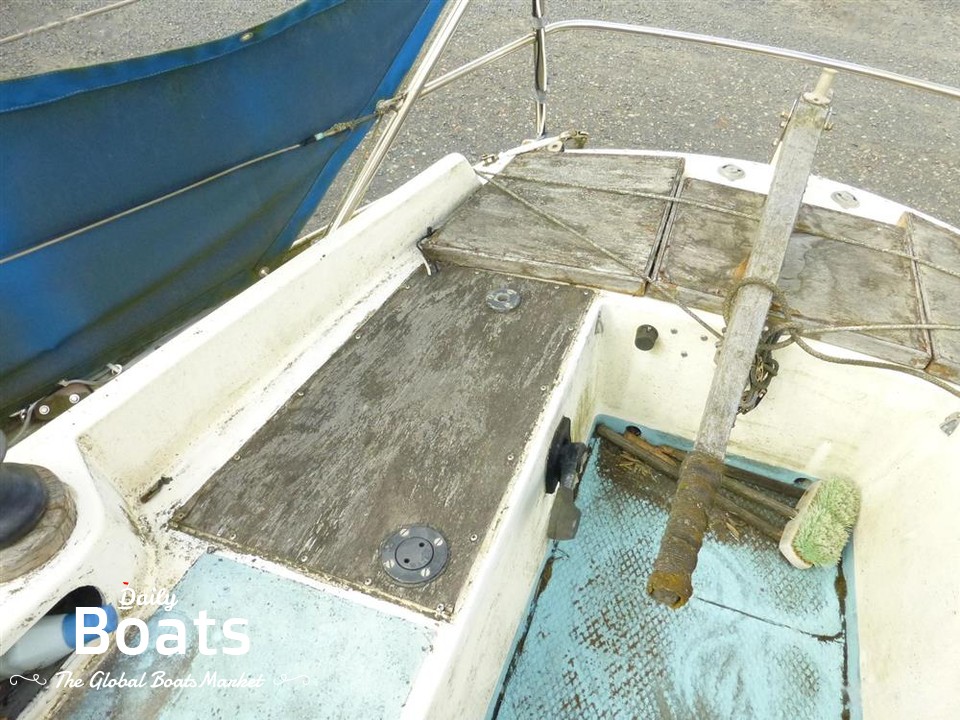 1976 Newbridge 28 Spinner for sale. View price, photos and Buy 1976