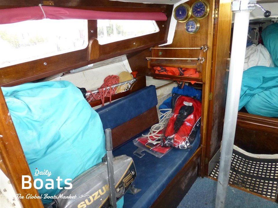 1976 Newbridge 28 Spinner for sale. View price, photos and Buy 1976