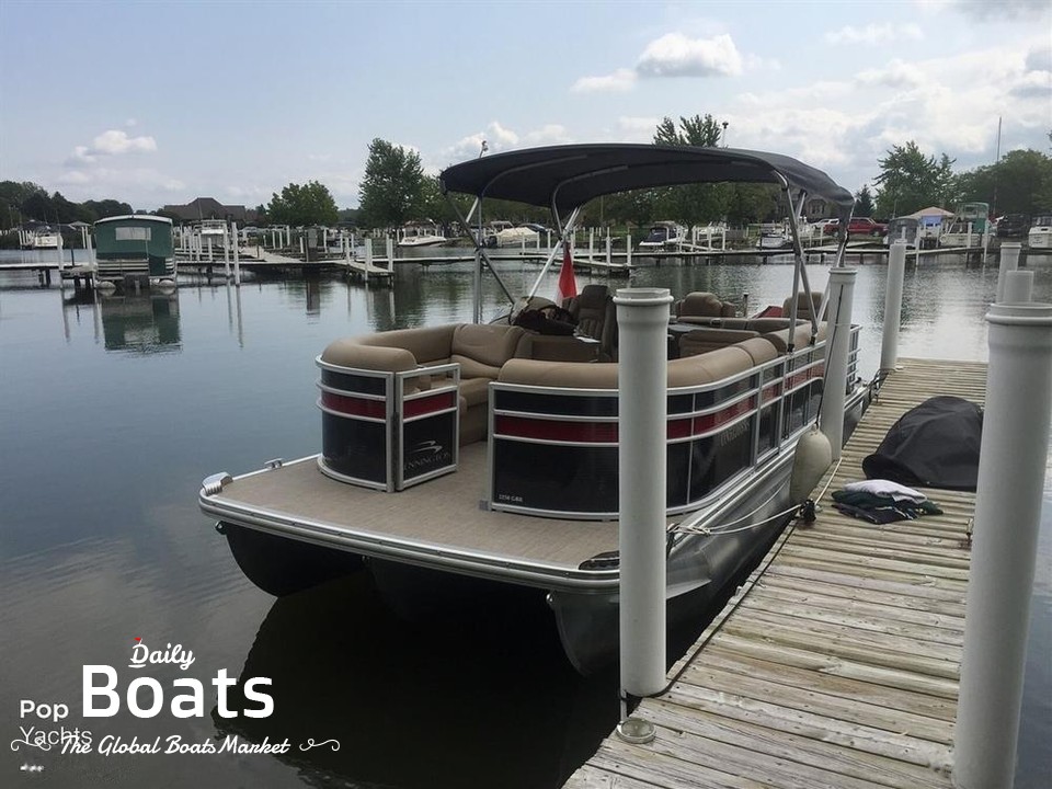 2016 Bennington Marine 2250 for sale. View price, photos and Buy 2016