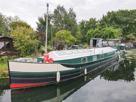 Houseboat Dutch Barge 22M