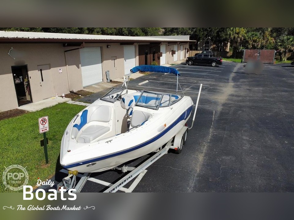 2004 Rinker 232 Captiva for sale. View price, photos and Buy 2004 ...