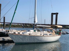 Sabre Yachts 34