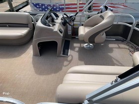 2020 Sun Tracker Party Barge 18 Dlx in vendita