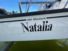 Kupiti 2014 Boston Whaler Boats 190 Montauk