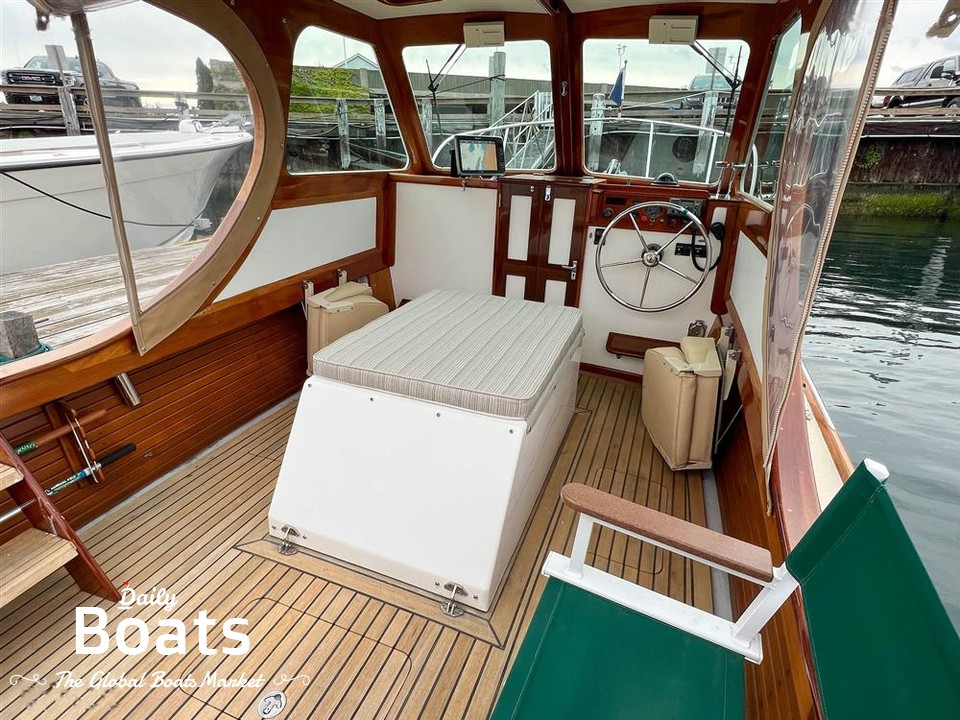 2004 Custom Pemaquid Beach 22 for sale. View price, photos and Buy 2004