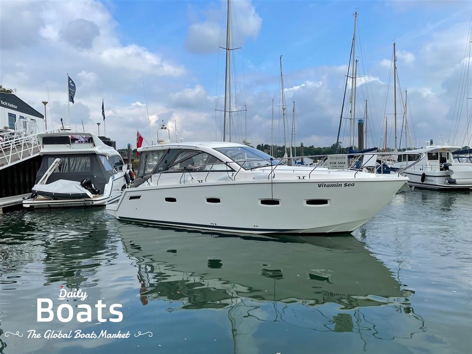 2014 Sealine S380 for sale. View price, photos and Buy 2014 Sealine ...