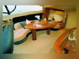 2004 Azimut Yachts 55