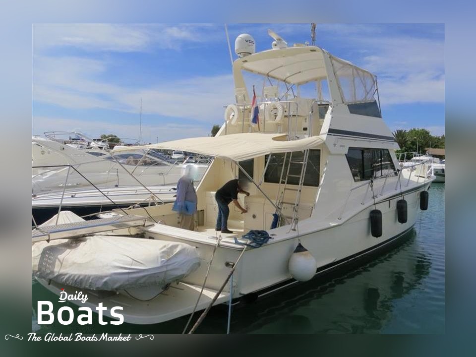 52 foot hatteras yachts for sale