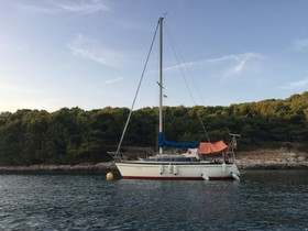 1980 Dufour 29 for sale
