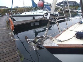 Buy 1986 Victoria 30