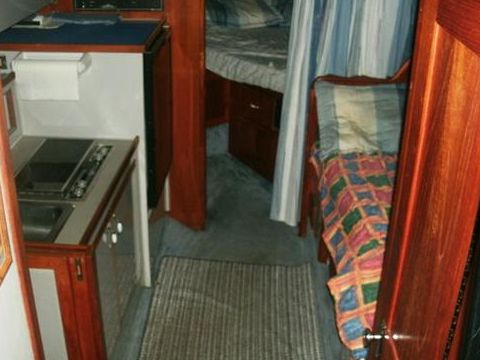 Kupić 1989 Regal 320 Commodore