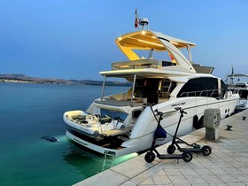 2020 Absolute 52 Fly na prodej