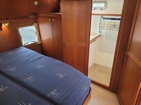 2000 Privateer 34