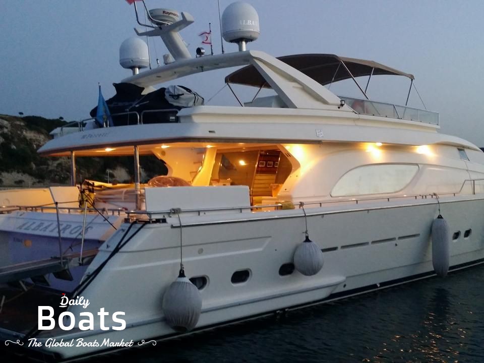 2000 Ferretti 80
