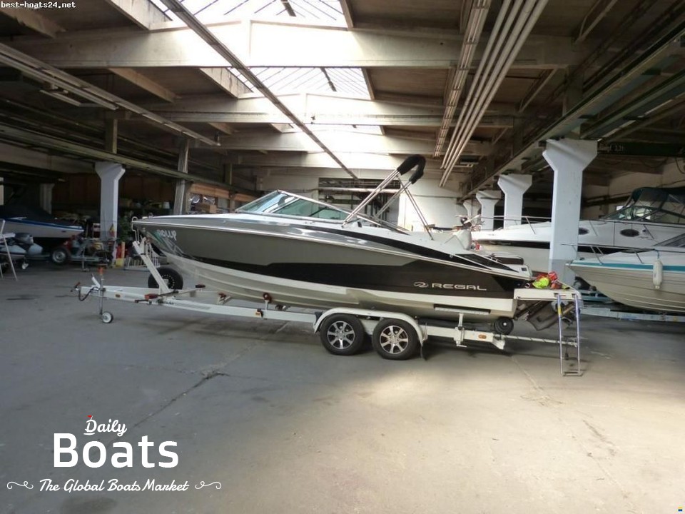 2016 Regal 2300 Bowrider for sale. View price, photos and Buy 2016