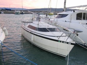 2001 MacGregor 26X