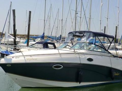 Rinker 250 Fiesta Vee