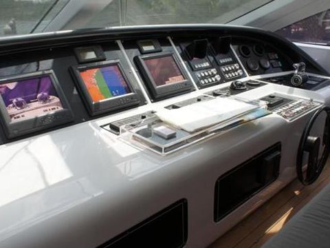 2011 Mangusta 72