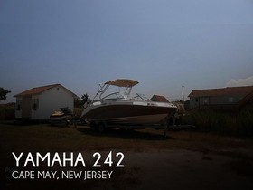 Yamaha 242