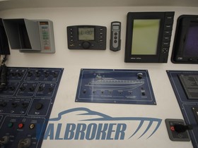 2000 Versilcraft Explorer 60 Open