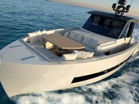Купить 2023 Sundeck Yachts 400 In- Or Outboard