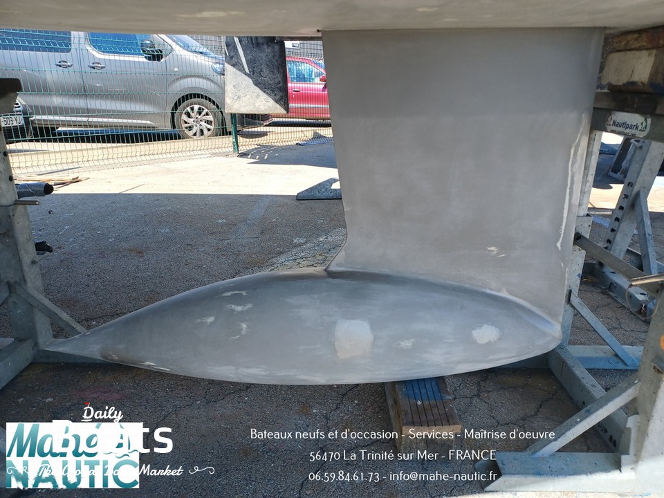 2003 Bénéteau First 27.7 Lifting Keel for sale. View price, photos and